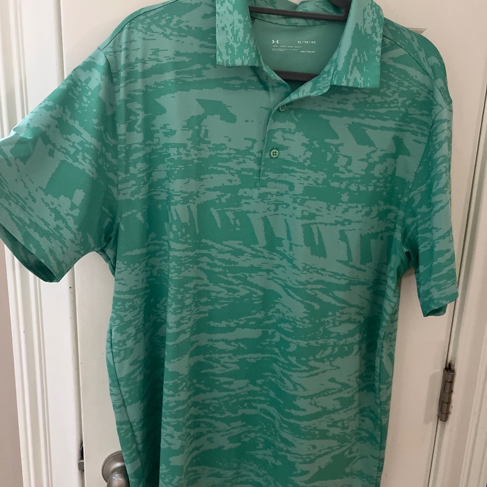 Under Armour sport polo collared shirt. XL